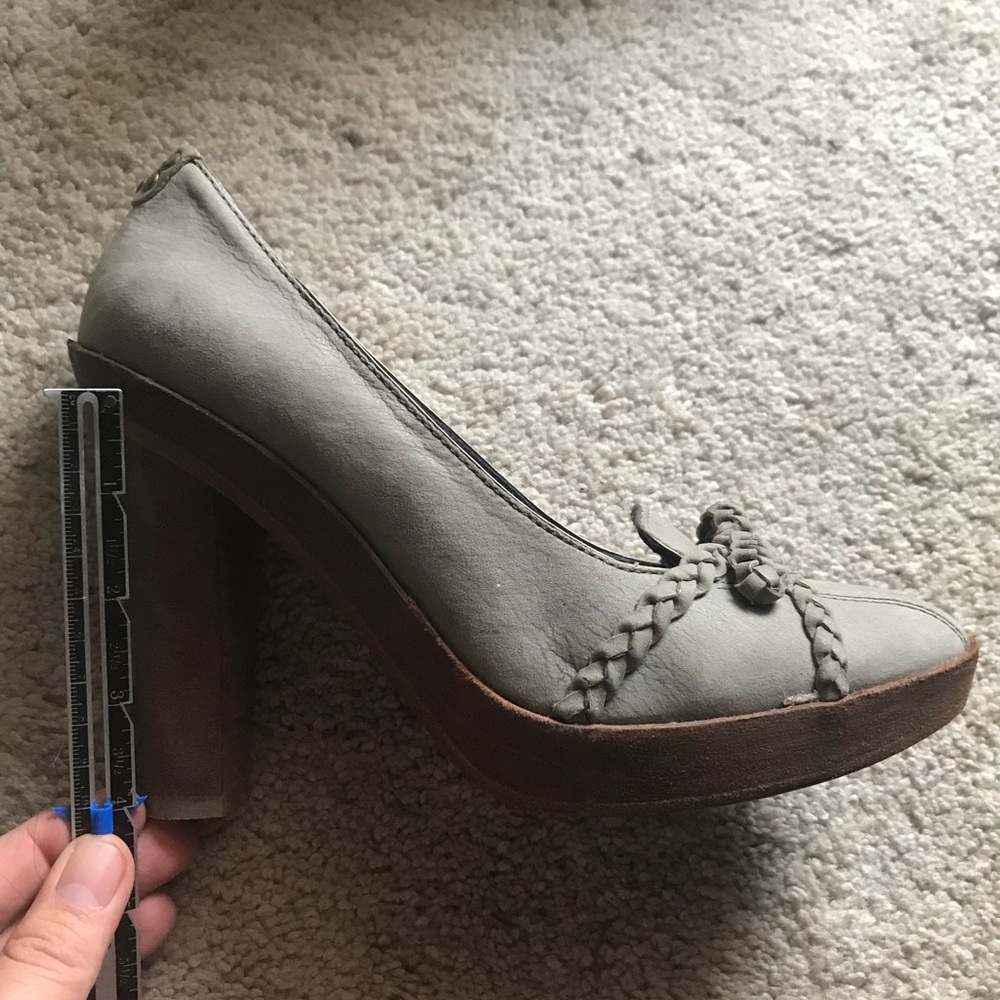 🌸4 for $20🌸 Nike Air stylish heels